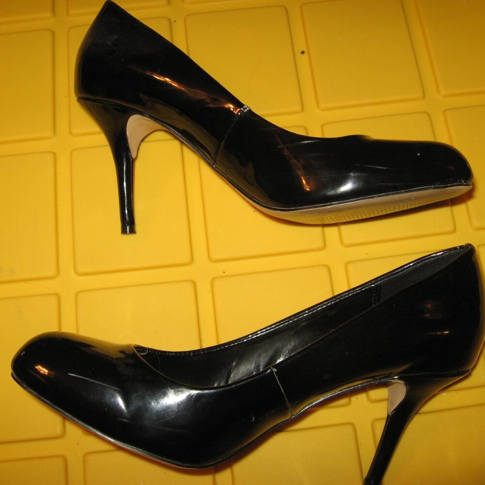 Y-Not Patent Leather Stiletto Heel Mary Jane Pumps Black Women's Size 8